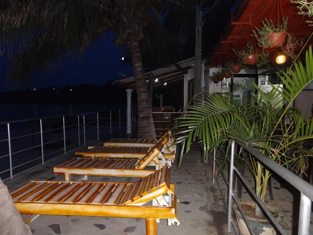 Dutch Bay Beach Cottages تريكونامالاي المظهر الخارجي الصورة